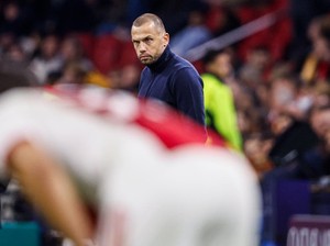 Tottenham Hotspur Angkat John Heitinga Jadi Asisten Manajer