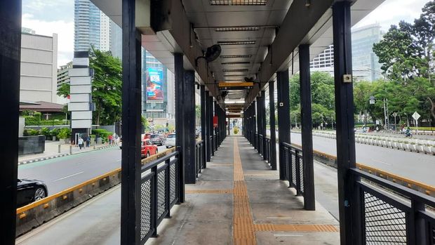 Kondisi Halte Tosari Lama yang terbengkalai dan akan dibongkar (Rachma/detikcom)