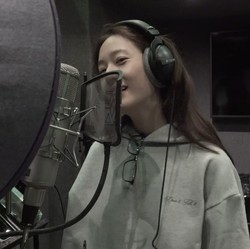 Krystal f(x) Balik ke Skena Musik, Single Baru Rilis Bulan Ini