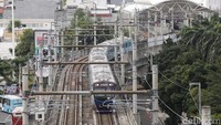MRT Jakarta Alami Gangguan Operasional Pagi Ini, Penumpang Diminta Tetap Tenang