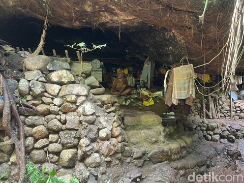 Manusia gua yang hidup 60 tahun di pedalaman hutan Jombang