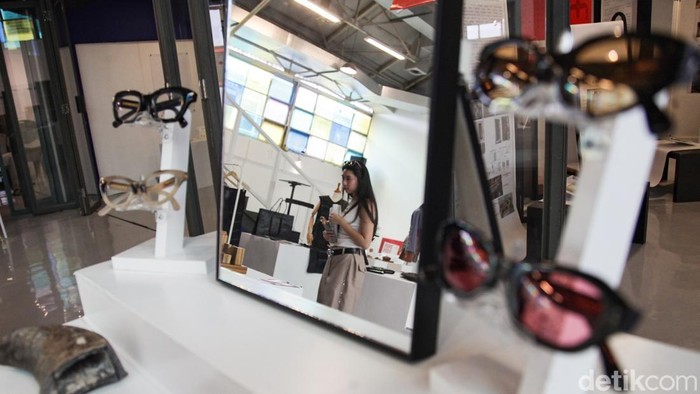 M Bloc menghadirkan M Bloc Design Week 2025. Festival tahunan ini mengusung tema Daur Rupa yang menyoroti desain berkelanjutan.