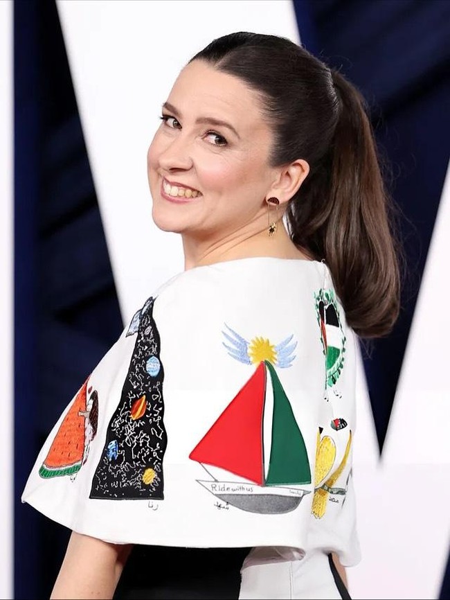 Gaya Ms Rachel Pakai Gaun yang Digambar Anak-anak Palestina, Tuai Pujian