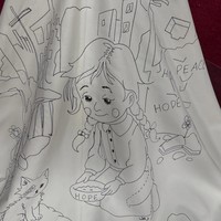 “Aku menyimpan kisah mereka di hatiku. Mereka semua tahu tentang gaun itu, dan mereka sangat gembira,” katanya. Foto: Instagram @msrachelforlitles