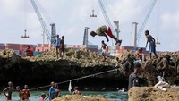 Hamarweyne, distrik tertua di Mogadishu, beberapa tahun terakhir semakin ramai dengan aktivitas sosial dan ekonomi di area pesisir. REUTERS/Feisal Omar  