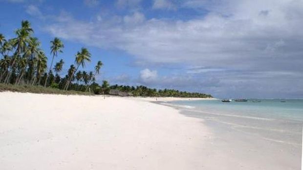 Pantai Nemberala, Kecamatan Rote Barat, Kabupaten Rote Ndao, NTT. (Dok. rotendaokab.go.id) Pantai Nemberala, Kecamatan Rote Barat, Kabupaten Rote Ndao, NTT. (Dok. rotendaokab.go.id)