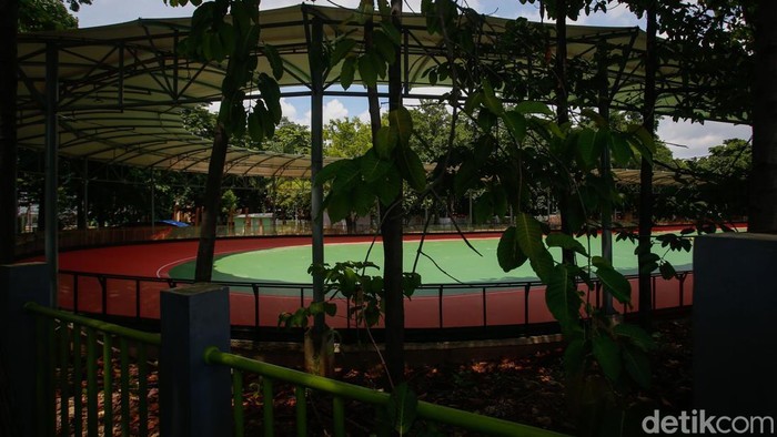 Pembangunan arena khusus untuk cabang olahraga sepatu roda di Kota Bekasi terus bergerak sebagai bagian dari persiapan menjelang Pekan Olahraga Provinsi Jawa Barat 2026 (Porprov 2026).