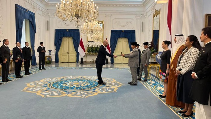 Prabowo terima 12 dubes negara sahabat (Rolando/detikcom)