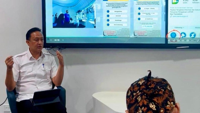 Presentasi dan Wawancara Monev Penerapan Undang-Undang Keterbukaan Informasi Publik pada Badan Publik di Jawa Barat, Rabu 5 November 2025.