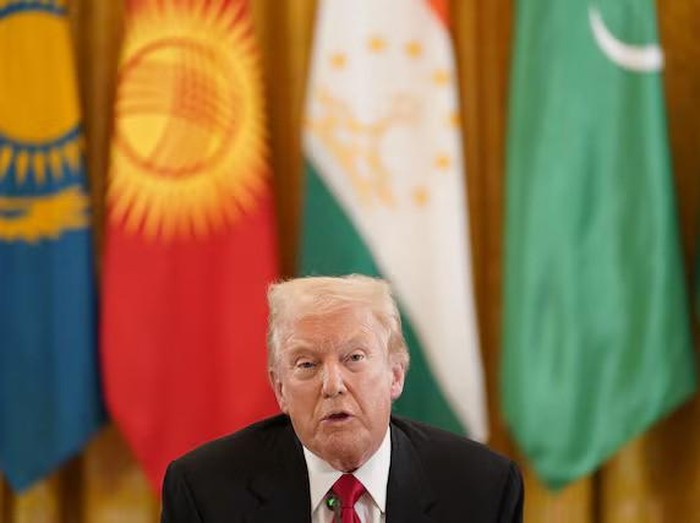 U.S. President Donald Trump speaks during dinner with the leaders of the C5+1Central Asian countries of Kazakhstan, Kyrgyzstan, Tajikistan, Turkmenistan, and Uzbekistan, in the East Room of the White House in Washington, D.C., U.S., November 6, 2025. REUTERS/Nathan Howard Purchase Licensing Rights