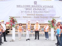 PT PMT Layani Pengapalan Peti Kemas Internasional Perdana di Kuala Tanjung