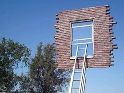 Keren! Seni Patung yang Menyatu dengan Alam