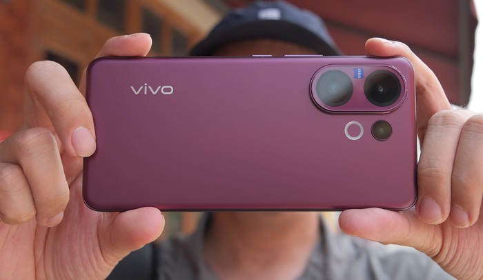 Vivo V60