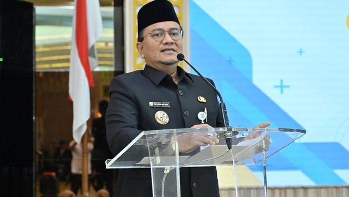 Wali Kota Jambi Maulana