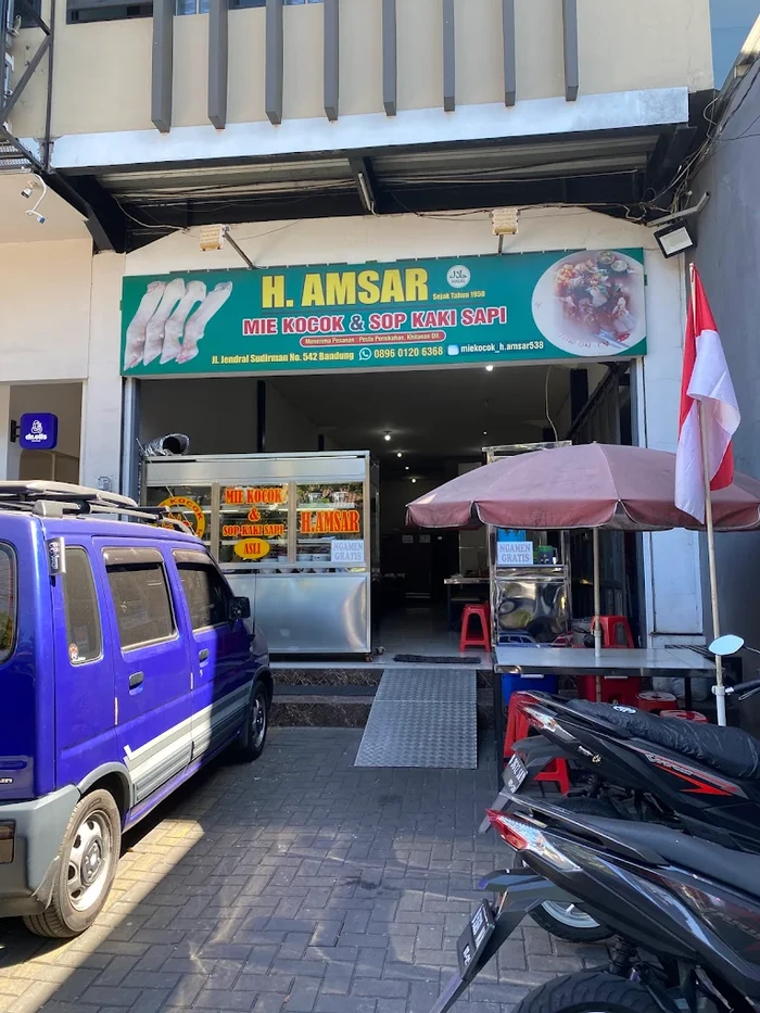 5 Kuliner Legendaris Bandung yang Sering Terlewat, padahal Enak Banget!