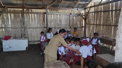 Kondisi SD Paralel Lailara di Desa Praibakul, Kecamatan Katala Hamu Lingu, Kabupaten Sumba Timur, NTT, sangat memprihatinkan. (Dok. Melkianus Paratu)