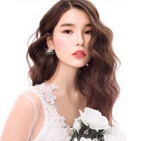 Selain model profesional, Jelena juga populer di media sosial. Ia memiliki akun bernama @msjelenae dengan lebih dari 195.000 followers. Foto: Instagram/@msjelenae