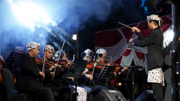 Panggung Bhineka dan Gemilang di Lamongan, Perkuat Nasionalisme Sekaligus Dongkrak UMKM Lokal