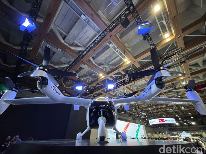 Pesawat hasil kolaborasi Toyota dengan perusahaan pesawat terbang Joby.