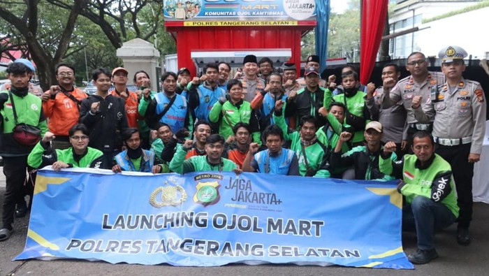 Polres Tangerang Selatan meluncurkan Ojol Mart di Pospol Alam Sutera, Serpong Utara, Tangerang Selatan.