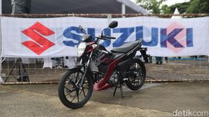 Tampang Suzuki Satria Pro yang Baru Meluncur di RI, Lampu Depannya Unik