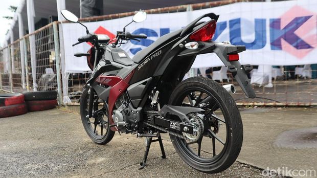Suzuki Satria Pro.