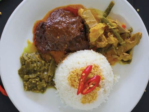 Tempat makan nasi Padang di Bekasi Tempat makan nasi Padang di Bekasi