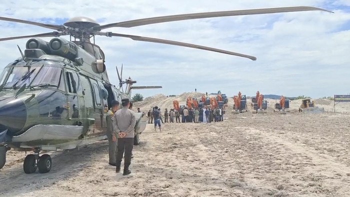 Tim Satgas Penertiban Kawasan Hutan dan Tambang (PKH) Halilintar menggerebek tambang timah ilegal di wilayah Kabupaten Bangka Tengah