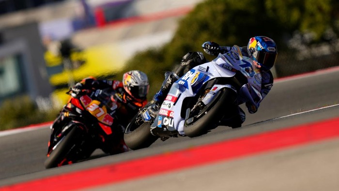 LAGOA, ALGARVE, PORTUGAL - NOVEMBER 8: during the sprint of the Qatar Airways Grand Prix of Portugal at Autodromo do Algarve on November 8, 2025 in Lagoa, Algarve, Portugal. (Photo by Jose Breton/Pics Action/NurPhoto via Getty Images)