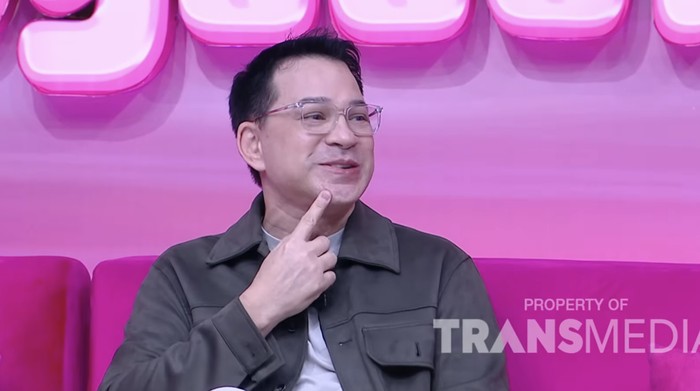 Ari Wibowo ceritakan soal beling ynag tertinggal di dagunya.