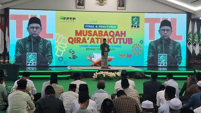 Cak Imin di acara final lomba musabaqoh qiroatul kutub DPP PKB