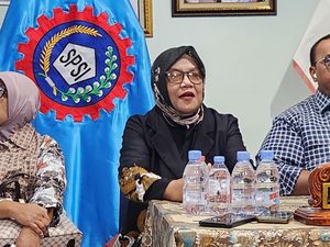 Keluarga Marsinah Terima Undangan Pemberian Gelar Pahlawan Besok
