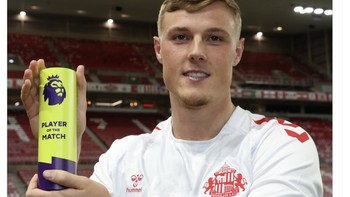 Dan Ballard pun dinobatkan sebagai pemain terbaik dalam laga semalam. Foto: X.com