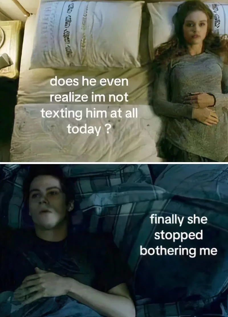 Kumpulan meme random ini bikin yang melihatnya senyum-senyum sendiri. Mana yang menurutmu paling absurd?