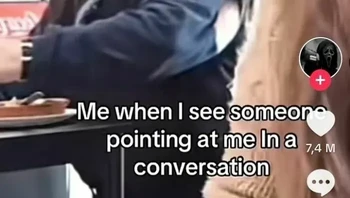 Lah, kok jadi gua? Foto: aestheticwoe via Bored Panda