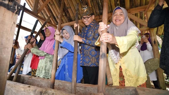 Menteri Desa dan Pembangunan Daerah Tertinggal (Mendes PDT) Yandri Susanto