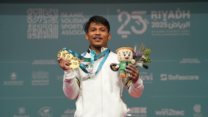 Lifter muda Muhammad Husni mencetak hattrick emas sekaligus menjadi atlet pertama Indonesia yang meraih emas di Islamic Solidarity Games (ISG) 2025.