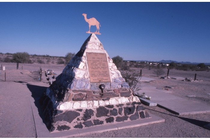 Piramida Hi Jolly, makam orang Islam yang sudah haji di Arizona, AS