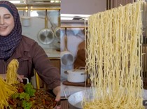 Wow! Donat Raksasa hingga Mie Terbang Jadi Project Megalodon Tasyi Athasyia