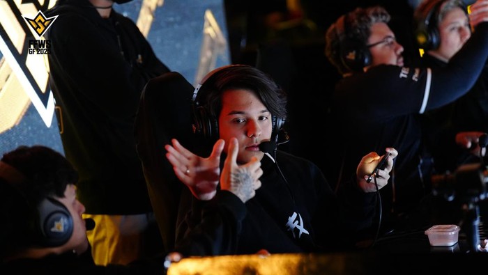 Tim Free Fire asal Brasil, Fluxo, mampu bermain secara konsisten di kejuaraan dunia FFWS Global Finals 2025. Mereka mampu tampil ganas di mode Battle Royale dan Clash Squad.