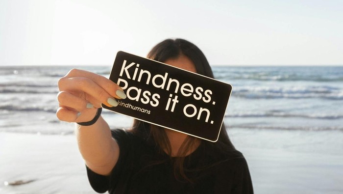 Ramalan Zodiak Hari Ini 9 November 2025: Cinta dan Kebaikan Mengalir untuk Leo