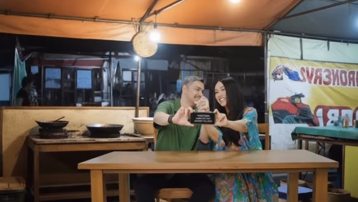 Titi DJ Tegaskan Gak Pacaran dengan Thomas Djorghi