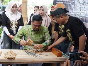 Jepara Hidupkan Seni Ukir Lewat Jepara Wood Carving Performance