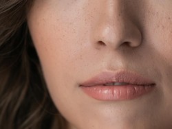 Ini 13 Bahan Alami yang Wajib Dicoba untuk Mencerahkan Bibir Gelap