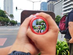 Banyak Pahlawan di Sekitar Kita yang Tak Disangka, Ayo Hargai Mereka