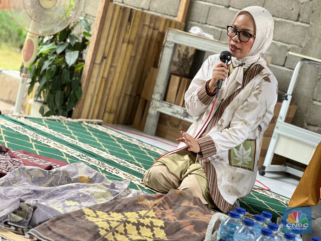 Isnawati Mohamad- Pemilik Tiar Handycraft UMKM Gorontalo