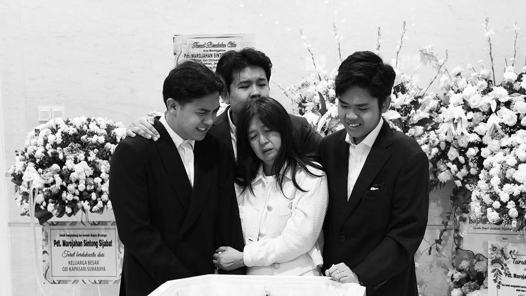 Jerome Polin Masih Tenggelam dalam Duka di Minggu Pertama Tanpa Ayah