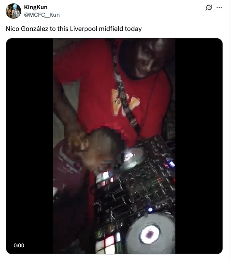 Meme Kocak Liverpool