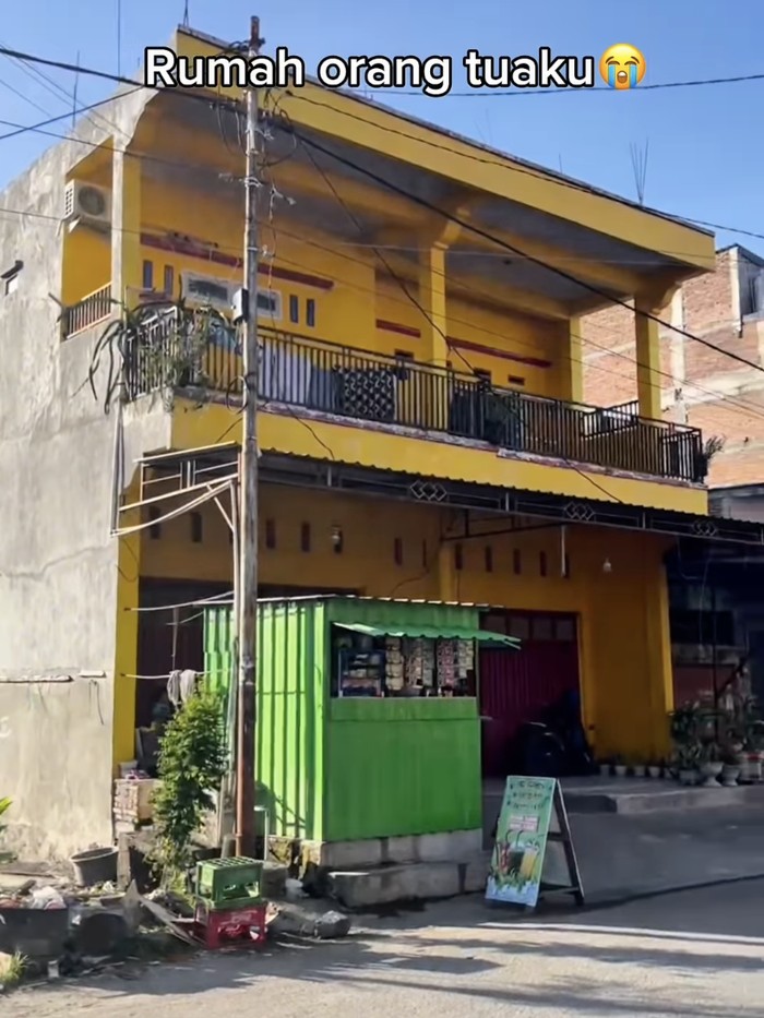 Usaha Musdalifah Basri tebus sertifikat rumah orang tua yang digadai paman.