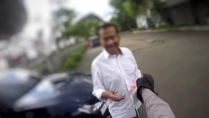 Polantas Tolak Suap Saat Tilang Pelanggar